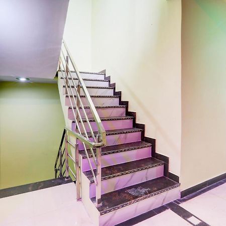 Hotel O Mandakini Galaxy Hotel Kánpur Kültér fotó